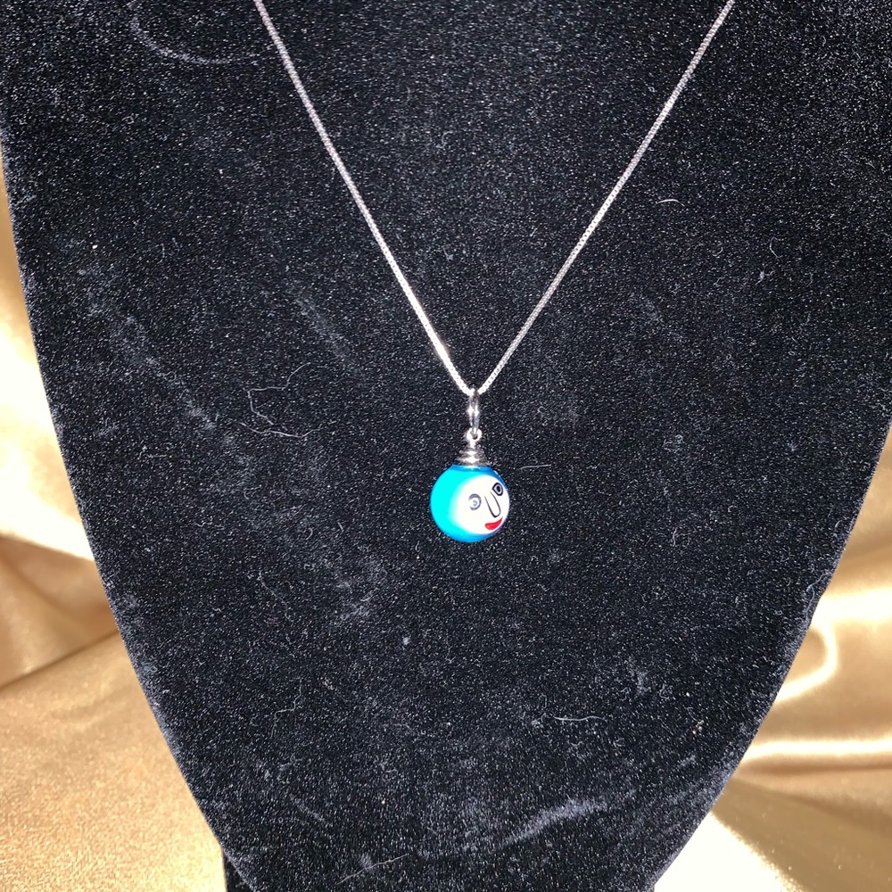 Charm - Picture 3 of 3